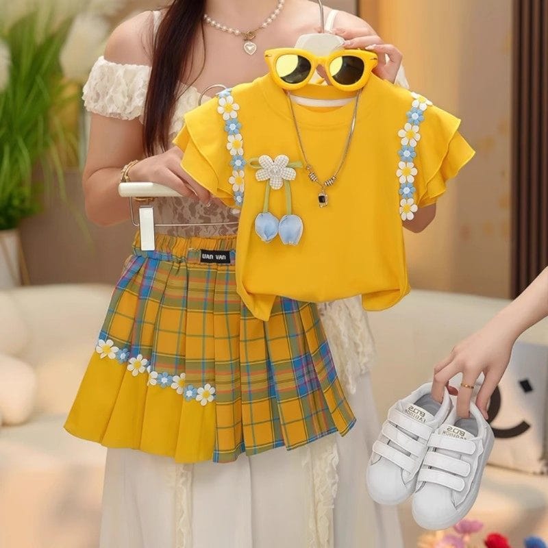 Stylish Stereo Flower Short-Sleeved Baby Girl Two-Piece Sets
