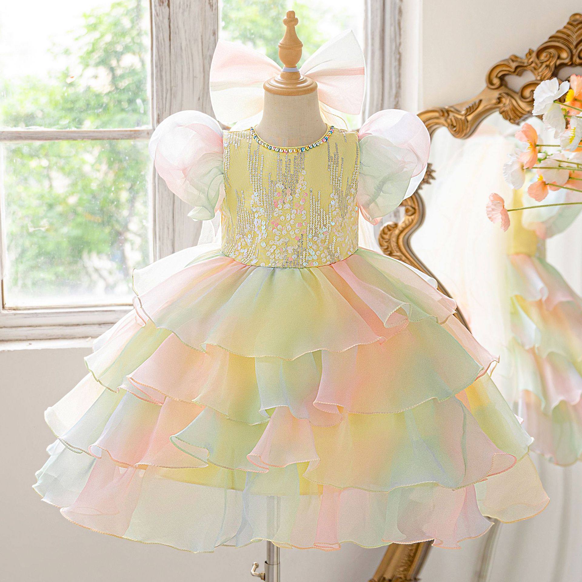 Colorful Gradient Bow, Multi-Layered Mesh Cake Princess Dress