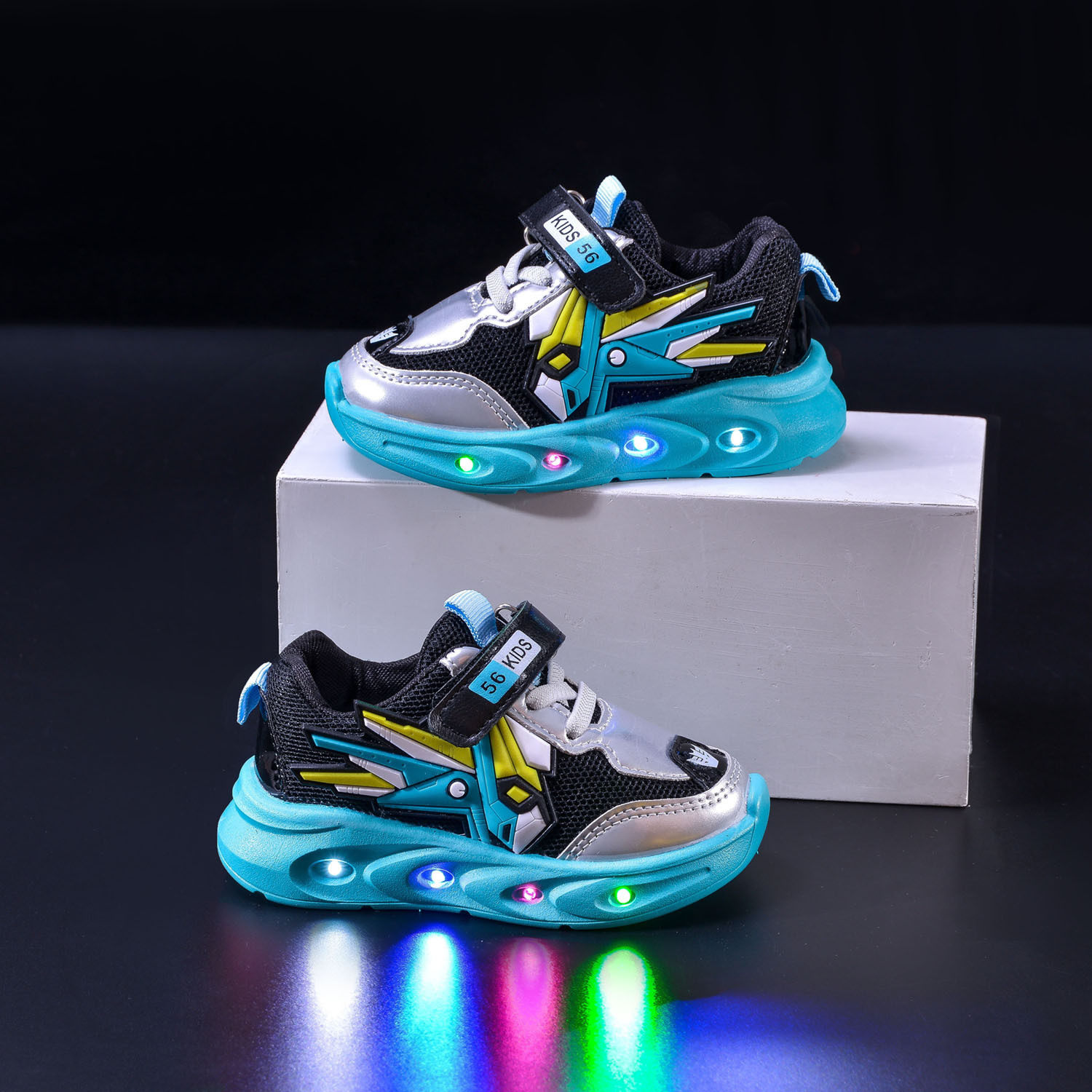 Children's LED Light Net Shoes Casual Cartoon Mecha Shoes