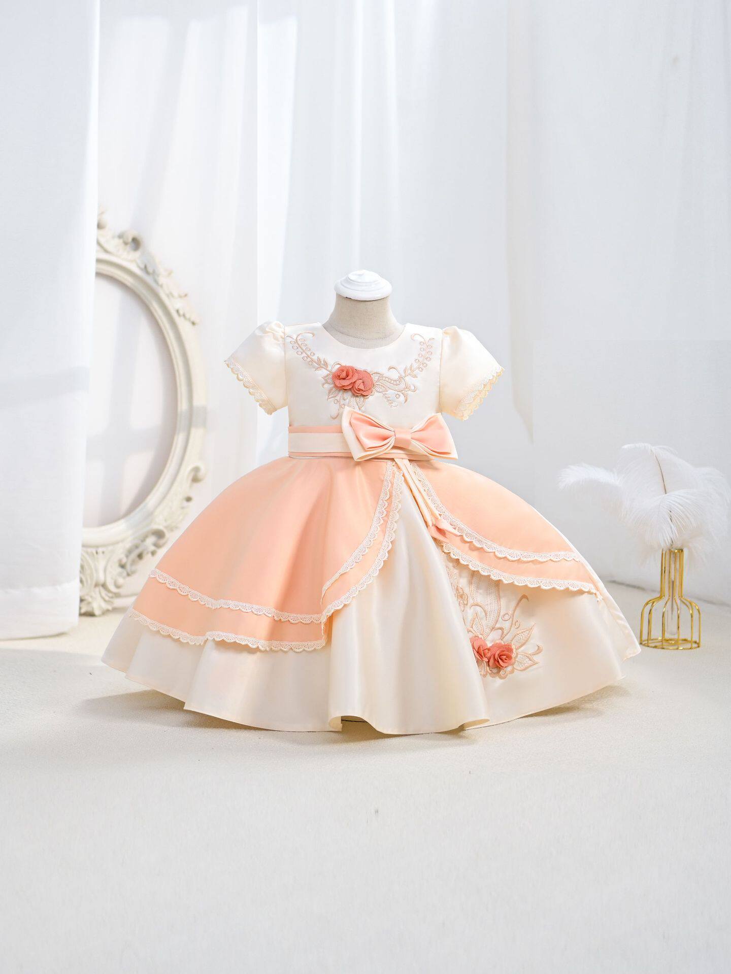 Children's Princess Dress With Embroidered Bow