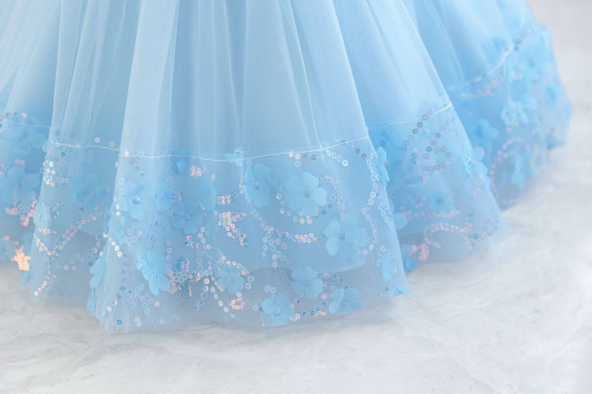 Elegant Short Fluffy Skirt for Girls - Image 4